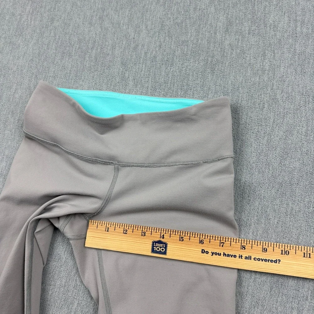 Lululemon Leggings Womens 4‎ Gray Find Your Flow Cropped 23